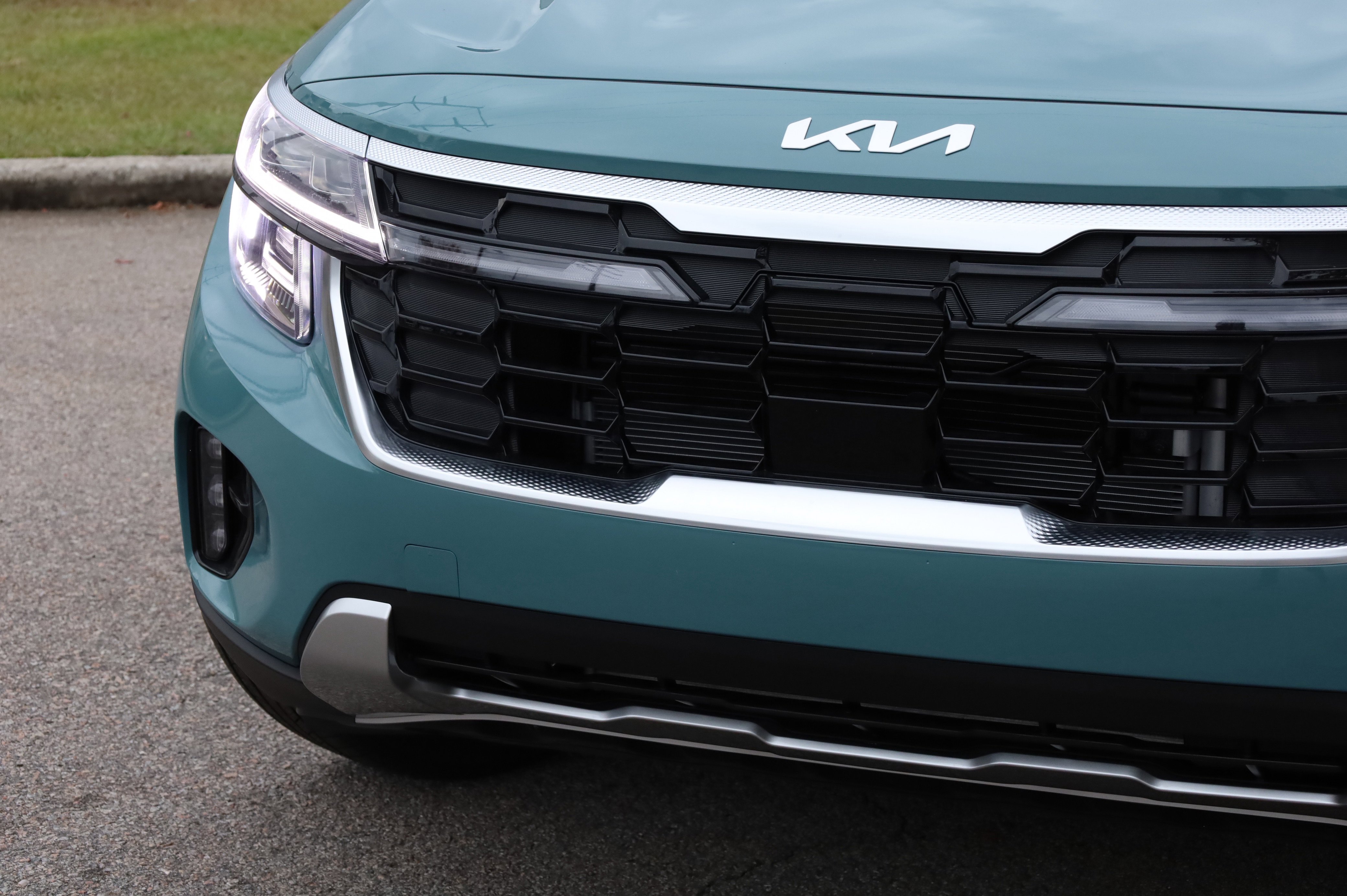 New 2026 Kia Seltos SX image 20