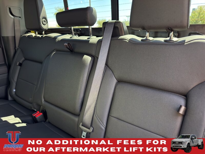 Used 2026 Chevrolet Silverado 3500 LT w/ Convenience Package AWD/4WD image 25