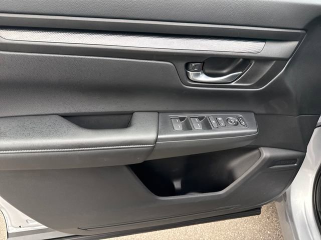 Certified 2025 Honda CR-V EX image 9