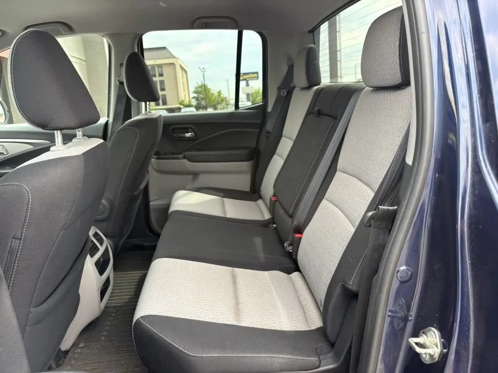 Used 2017 Honda Ridgeline RTS image 17