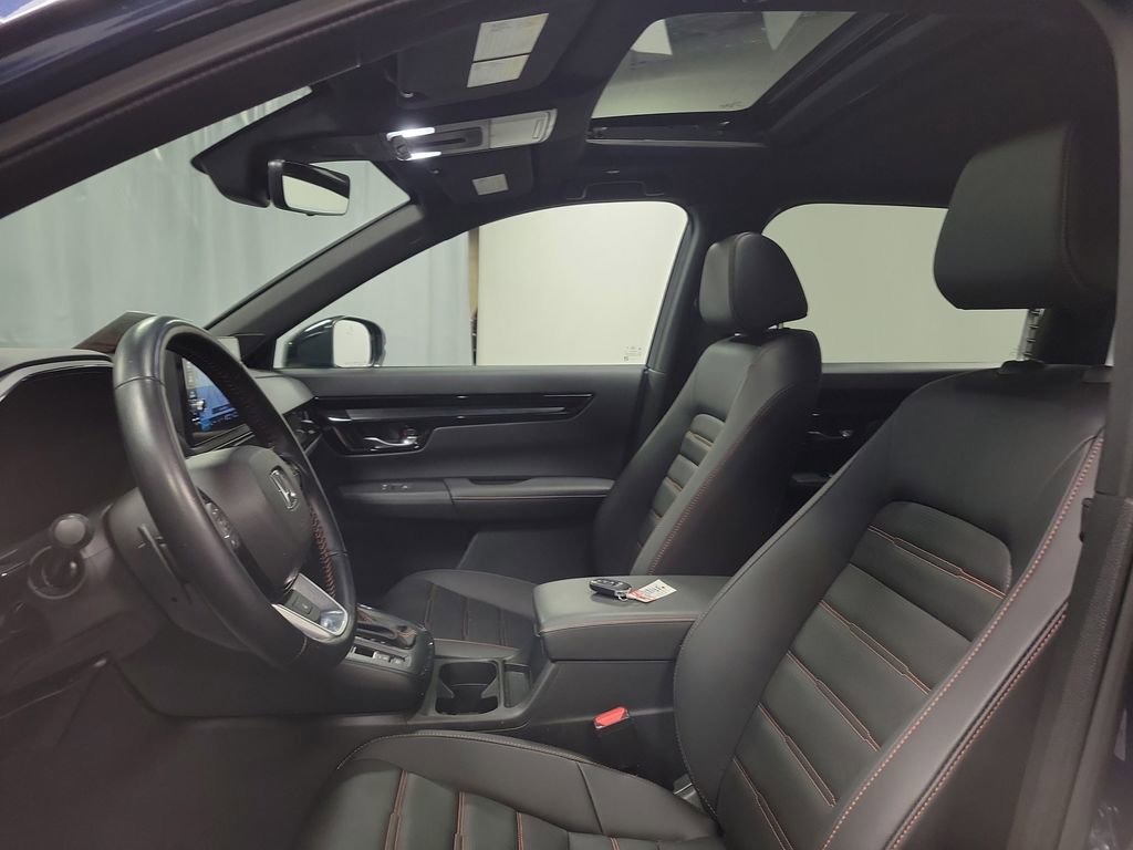 Used 2025 Honda CR-V Sport Touring image 12