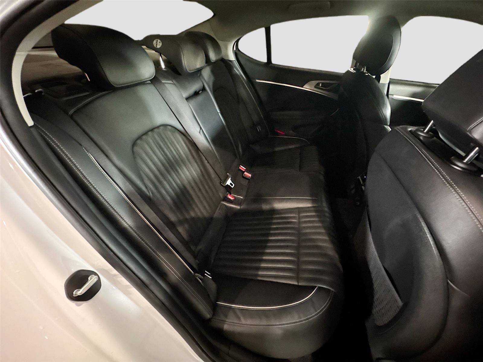 Used 2020 Genesis G70 2.0T w/ Elite Package AWD/4WD image 22