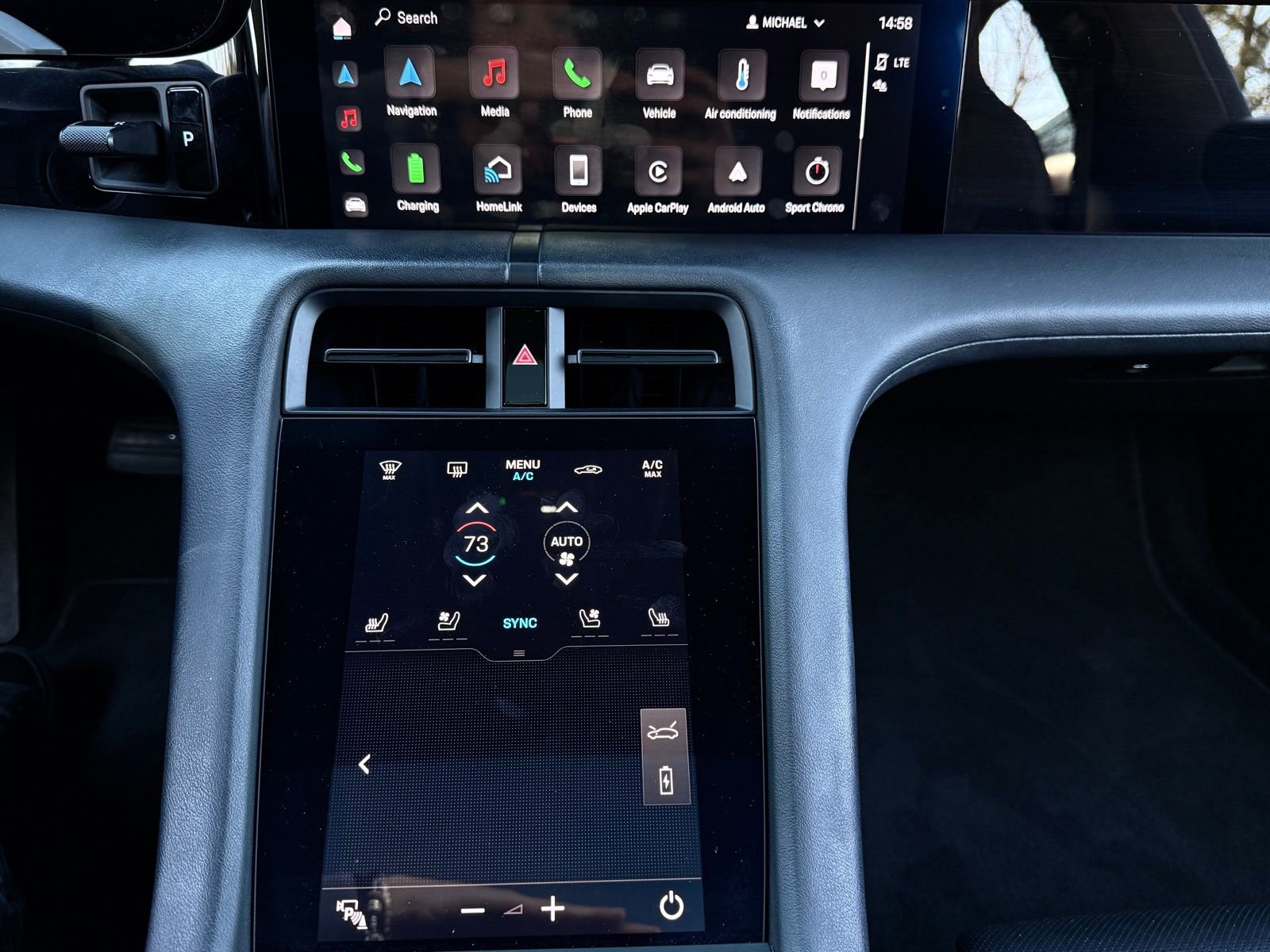 Used 2020 Porsche Taycan 4S image 29