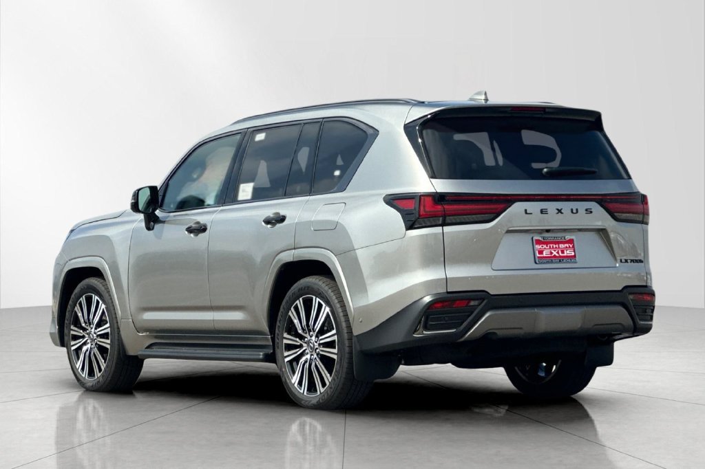 New 2026 Lexus LX 700h Luxury w/ Appearance Package AWD/4WD image 4