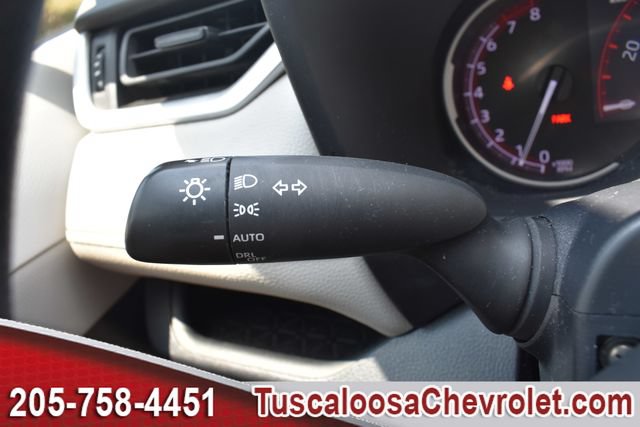 Used 2023 Toyota RAV4 XLE FWD image 30