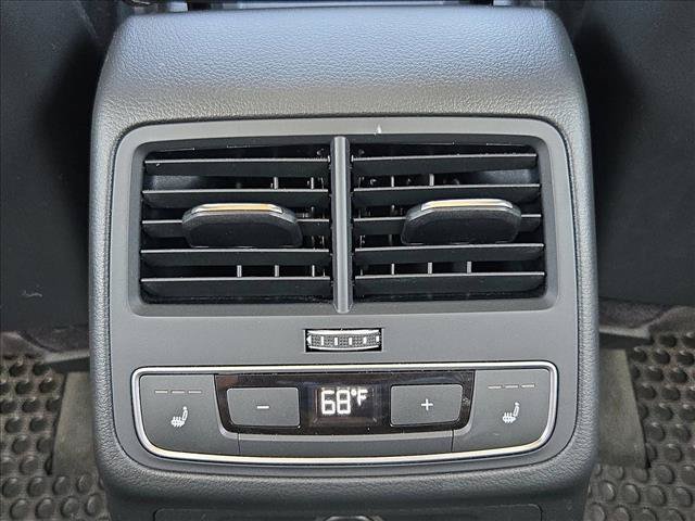 Used 2017 Audi A4 2.0T Prestige w/ Prestige Package AWD/4WD image 17