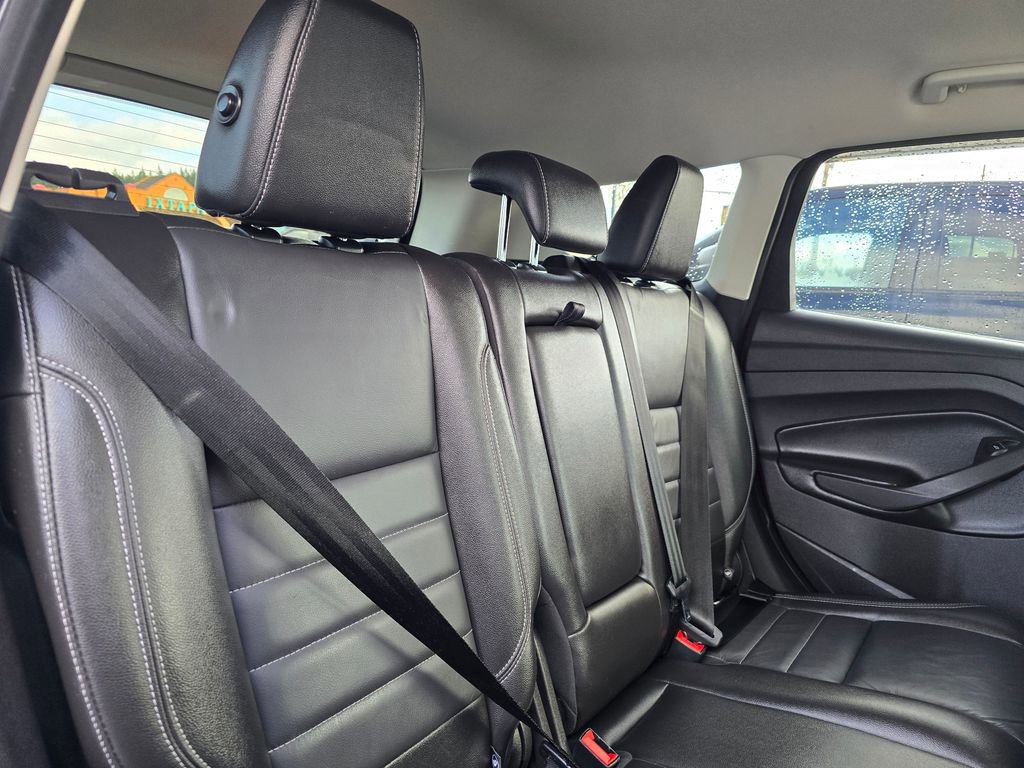 Used 2015 Ford Escape Titanium image 12