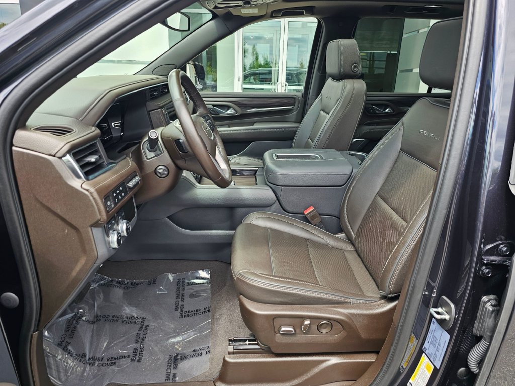 Used 2023 GMC Yukon Denali AWD/4WD image 23