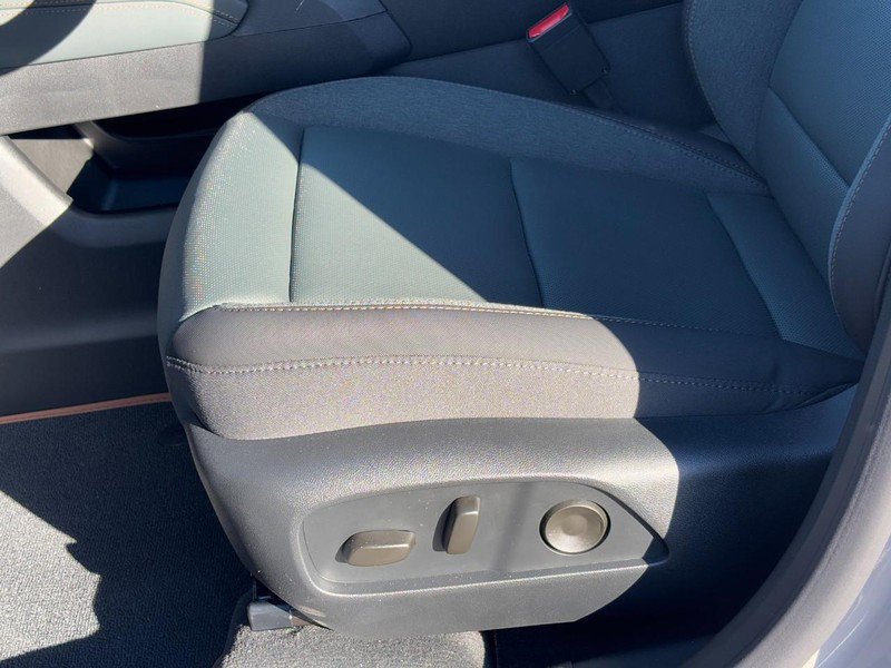 New 2026 GMC Terrain AT4 w/ Convenience Package III image 20