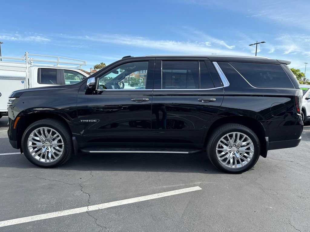 Used 2025 Chevrolet Tahoe Premier AWD/4WD image 8