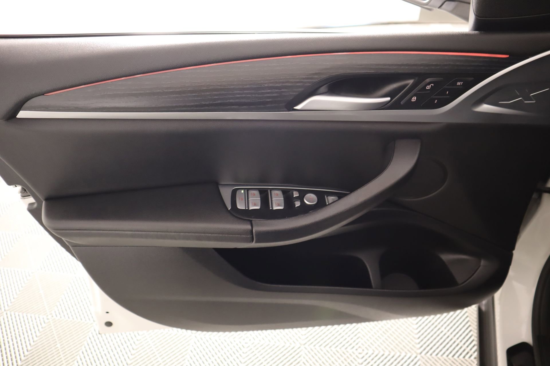Used 2024 BMW X3 sDrive30i image 17