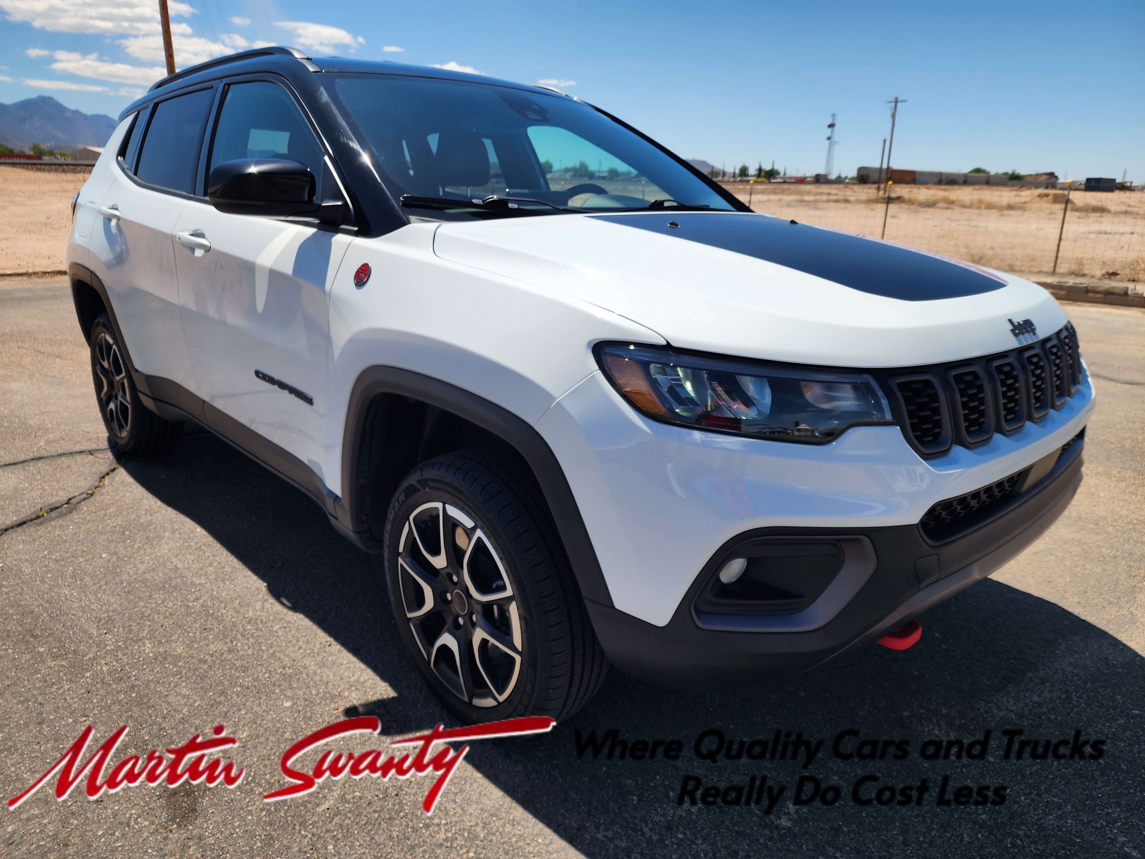 Used 2025 Jeep Compass Trailhawk