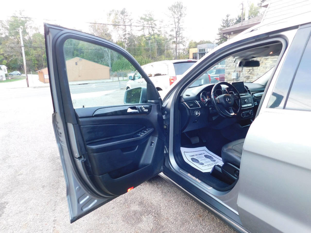 Used 2016 Mercedes-Benz GLE 300d 4MATIC image 25