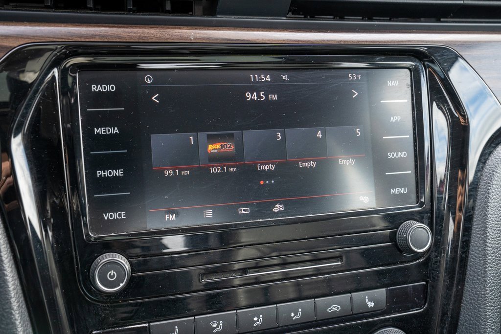 Used 2022 Volkswagen Passat 2.0T image 14