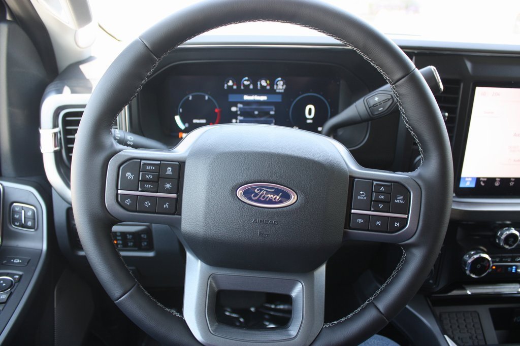 New 2025 Ford F350 Lariat w/ Lariat Ultimate Package image 23