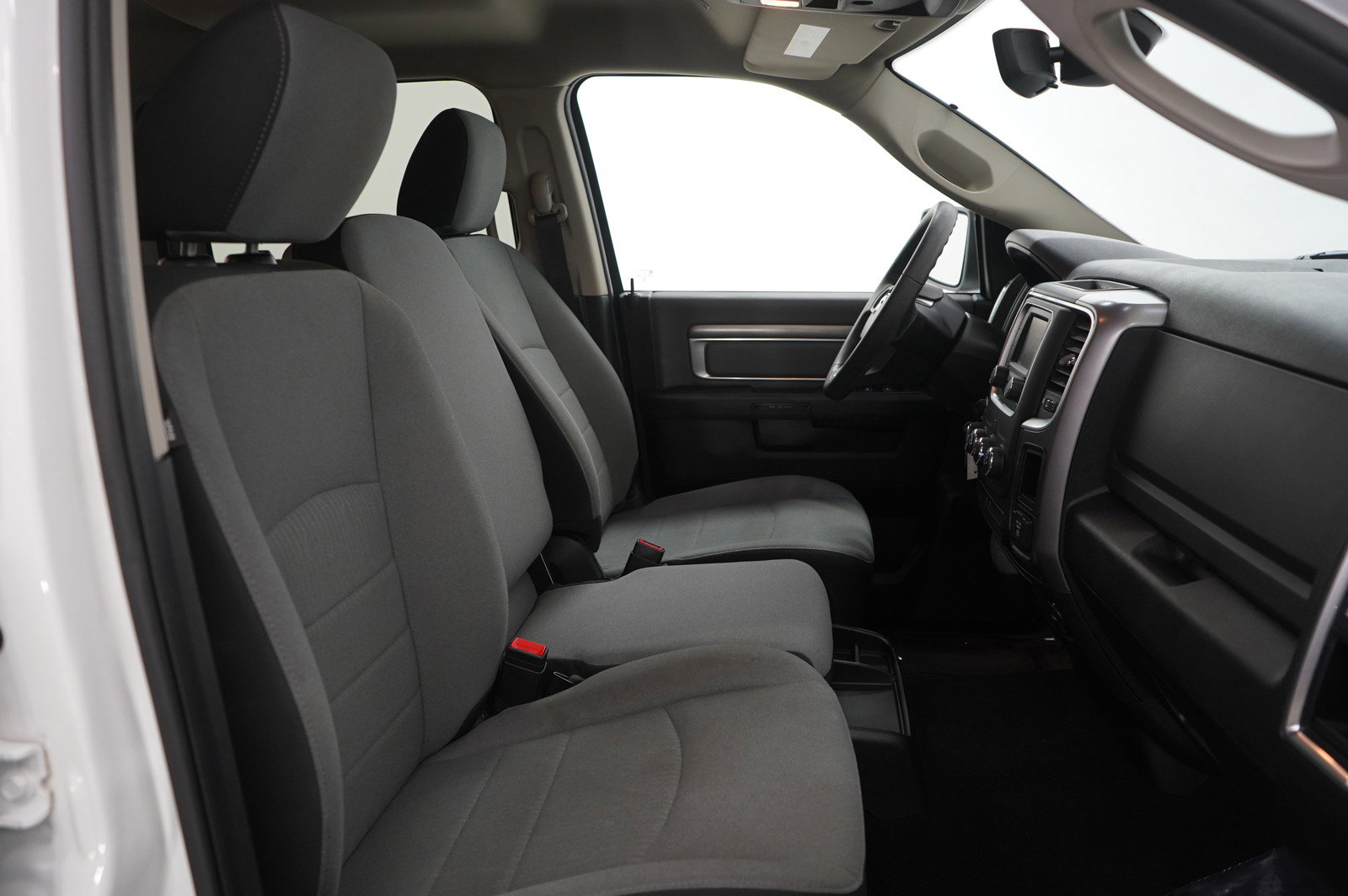 Used 2023 RAM 1500 Classic SLT image 11