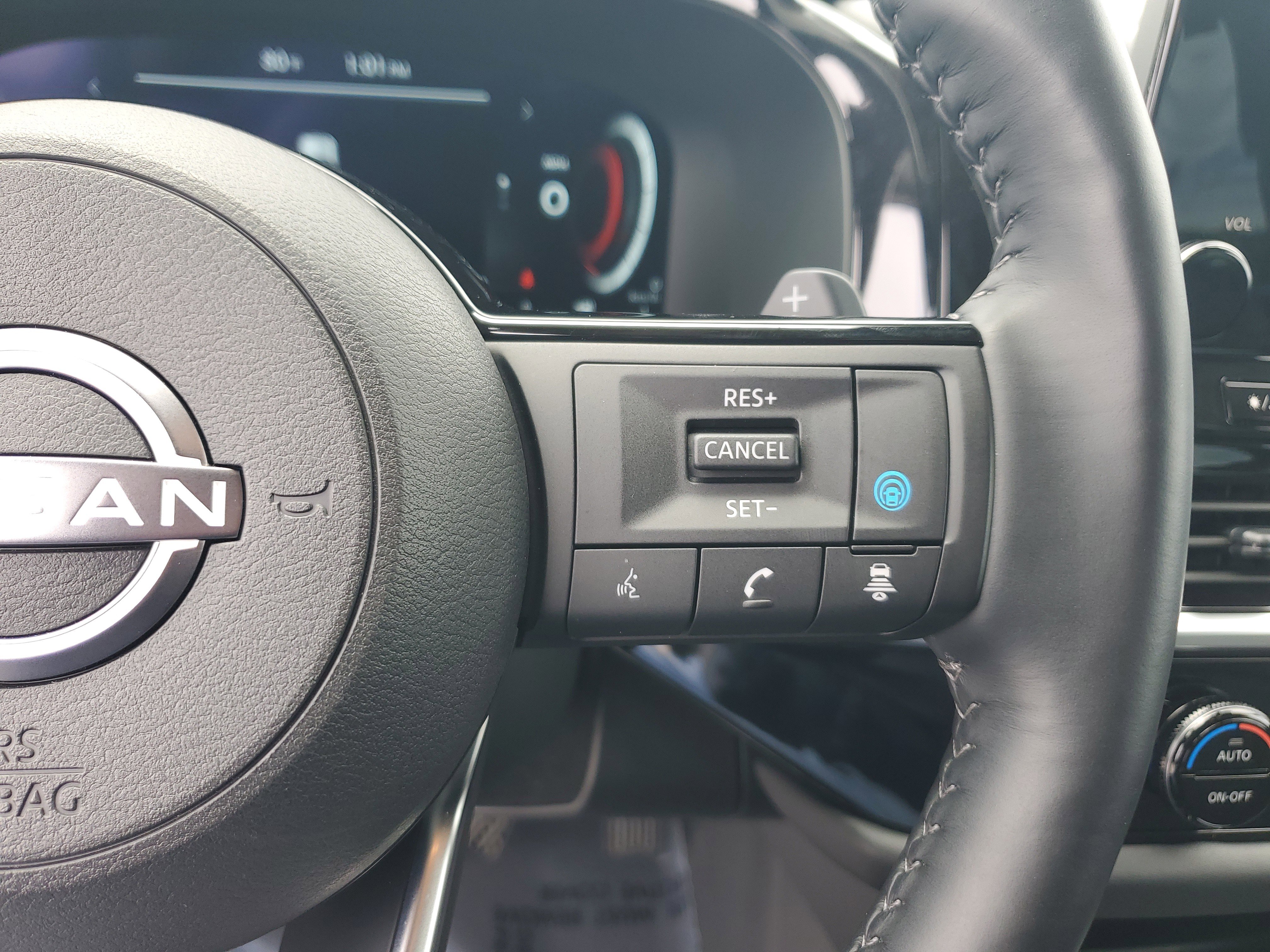 Certified 2024 Nissan Pathfinder Platinum w/ Cargo Package image 25