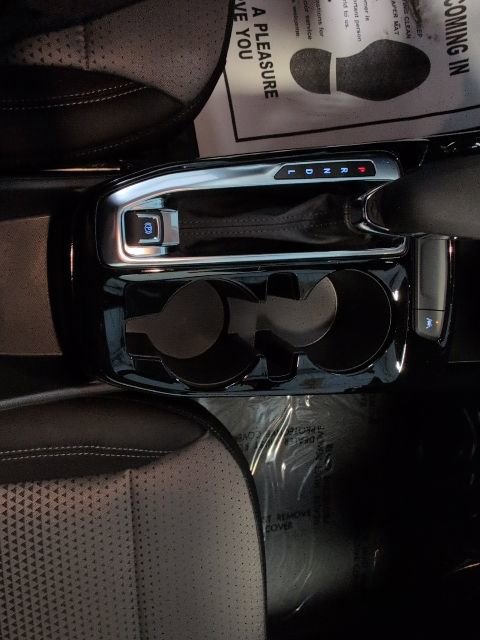 New 2026 Chevrolet Trax LT w/ LT Convenience Package FWD image 23