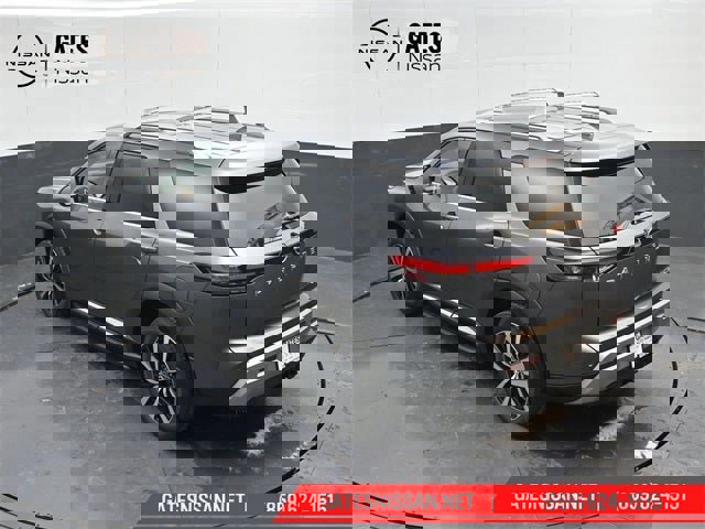 New 2025 Nissan Pathfinder Platinum image 47