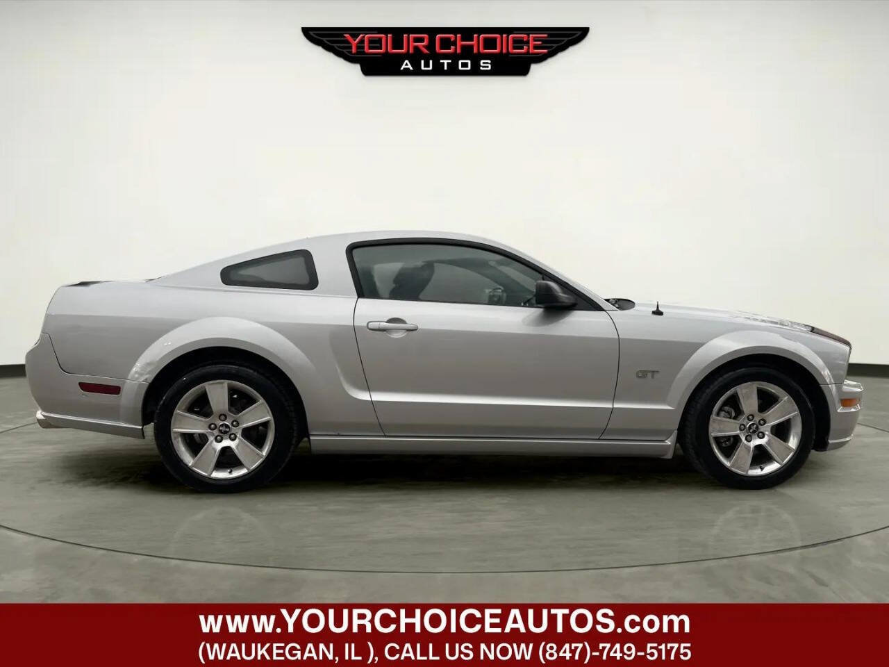 Used 2006 Ford Mustang GT RWD image 6
