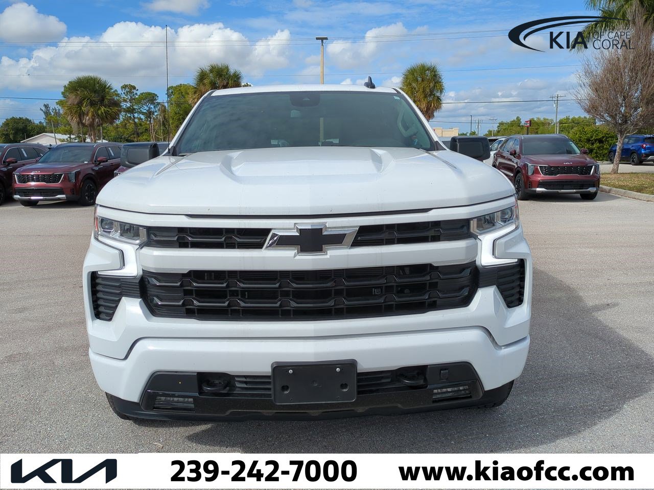 Used 2025 Chevrolet Silverado 1500 RST image 3
