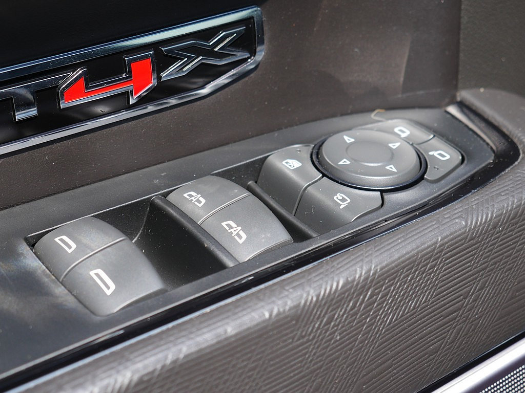 Used 2023 GMC Sierra 1500 AT4X AWD/4WD image 26