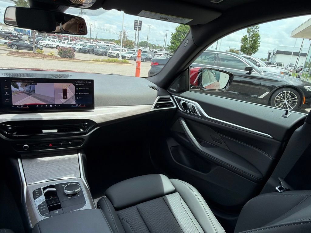 Used 2025 BMW 430i w/ Premium Package RWD image 29