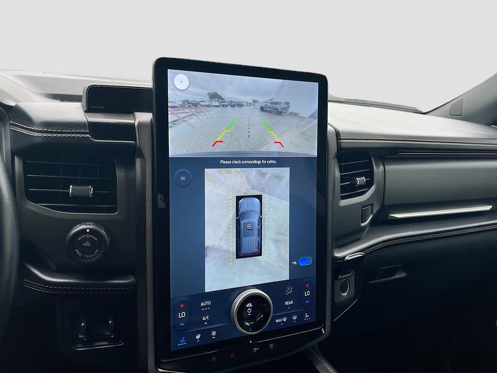 Used 2023 Ford Expedition Max Platinum image 14