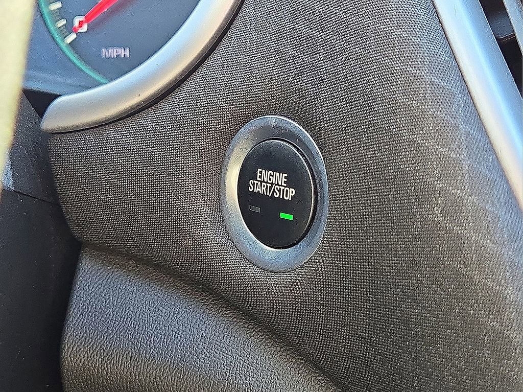 Used 2023 Chevrolet Malibu LT image 31