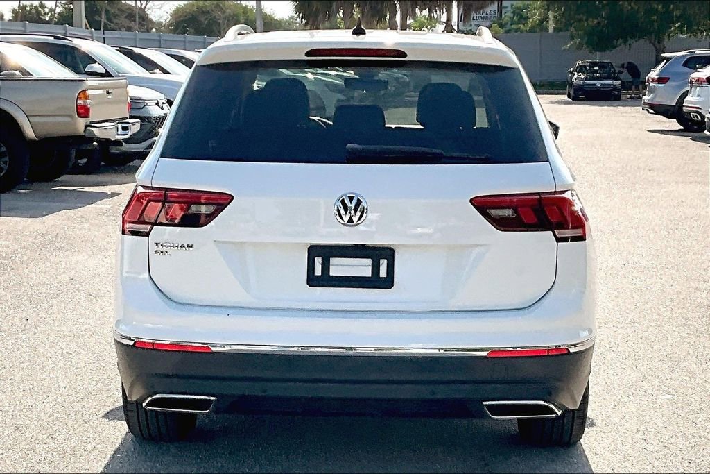 Certified 2021 Volkswagen Tiguan SE FWD image 6