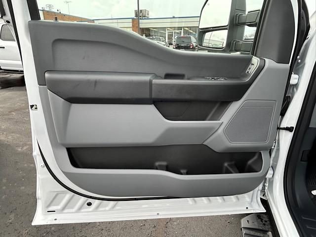 New 2025 Ford F250 XL w/ FX4 Off-Road Package image 26