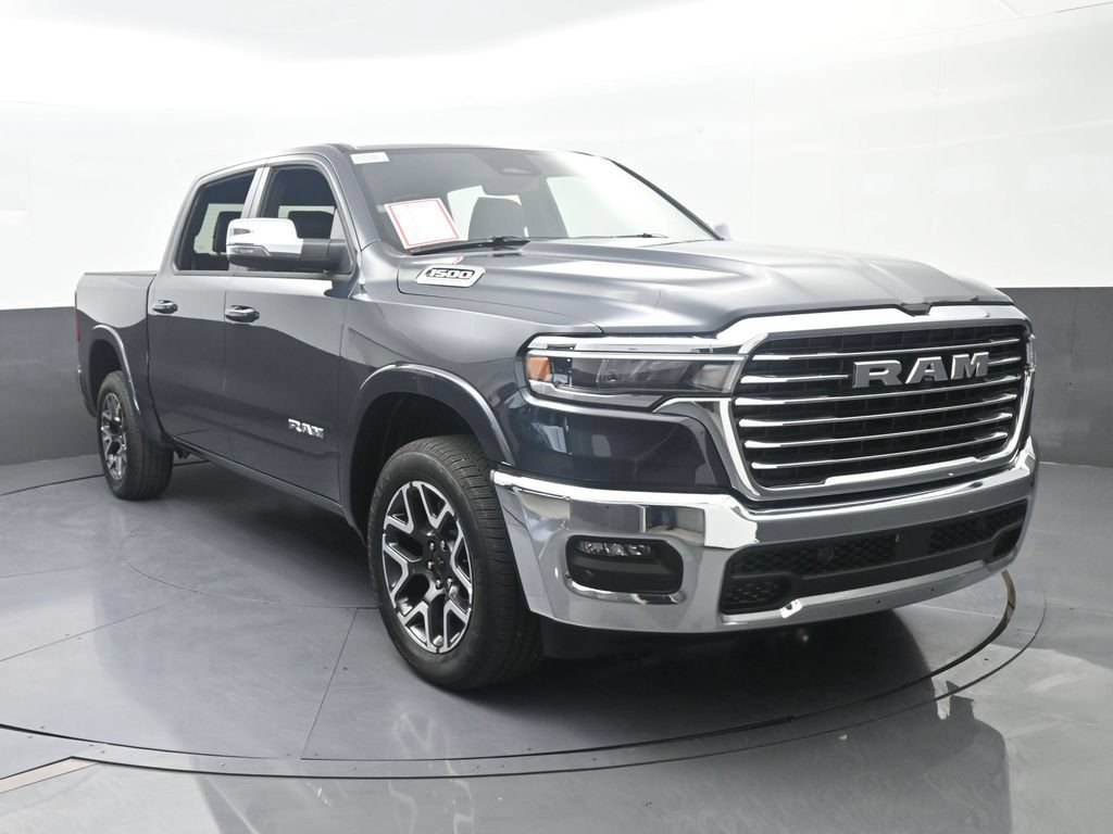 Used 2026 RAM 1500 Laramie AWD/4WD image 9