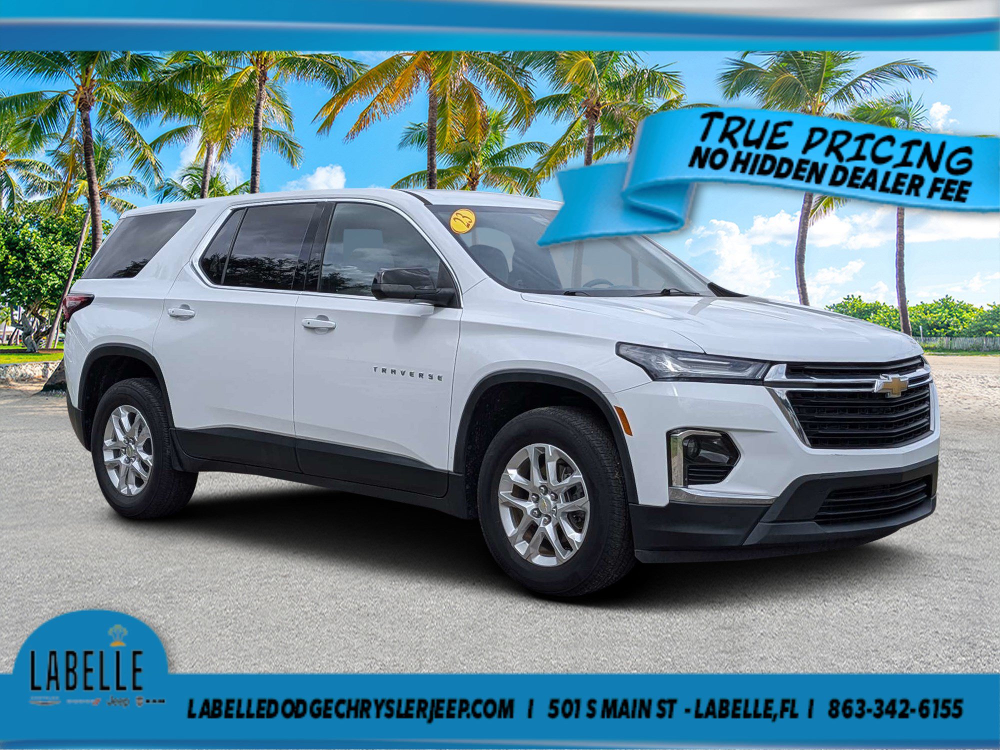 Used 2023 Chevrolet Traverse LS FWD image 1