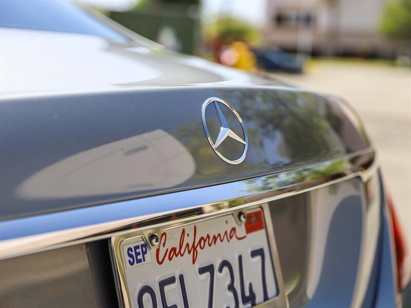 Used 2015 Mercedes-Benz S 550 Sedan image 10
