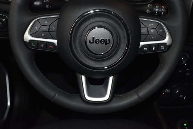 Certified 2021 Jeep Renegade Latitude w/ Luxury Group I AWD/4WD image 22