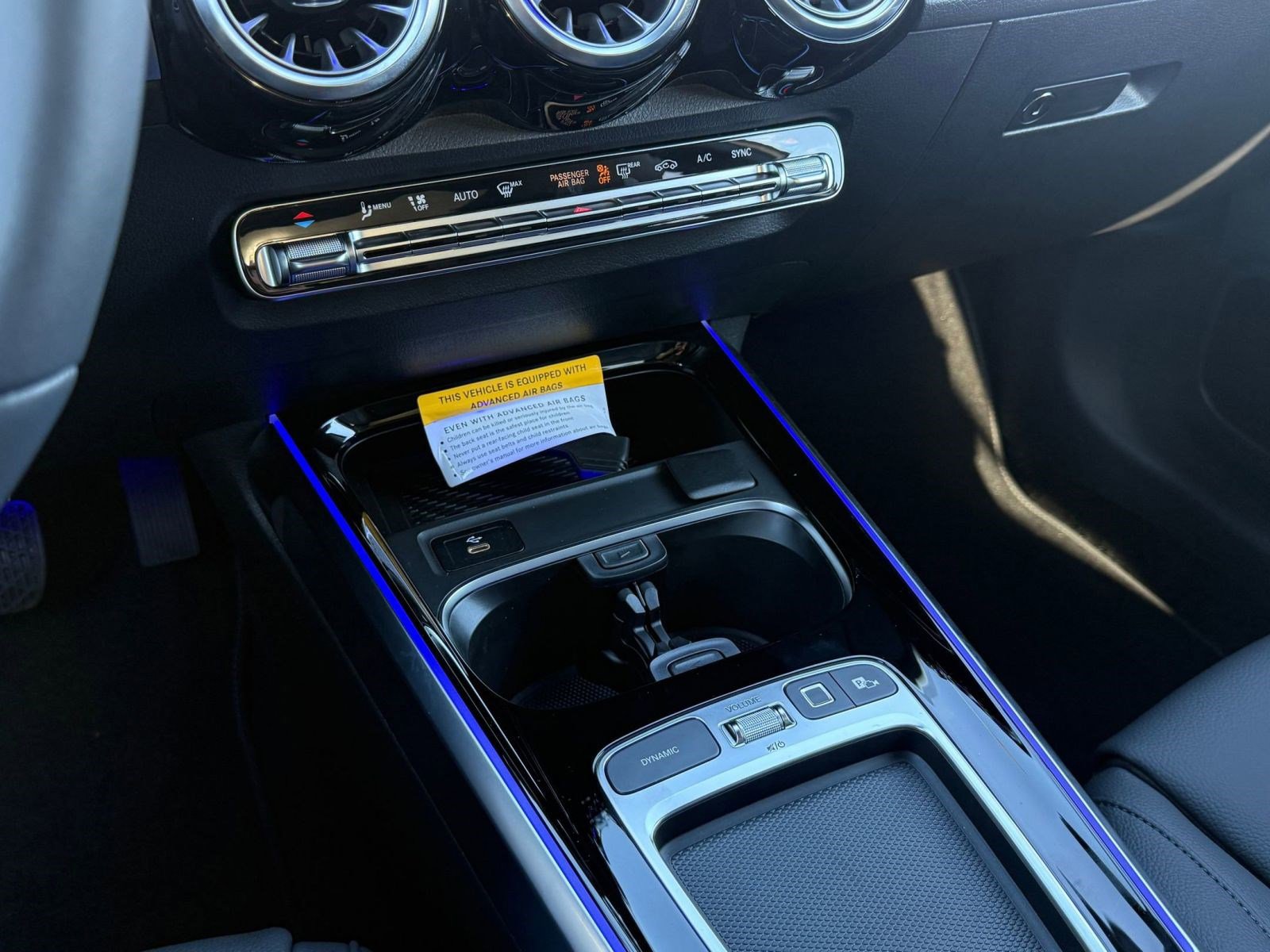 New 2026 Mercedes-Benz GLB 250 4MATIC image 31