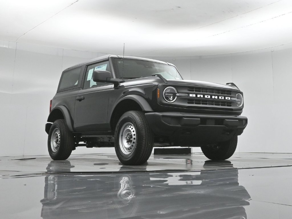 New 2026 Ford Bronco 2-Door AWD/4WD image 43