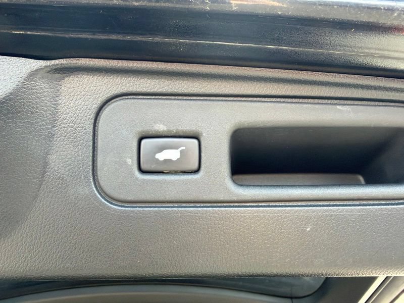 Used 2023 Honda Passport TrailSport image 11
