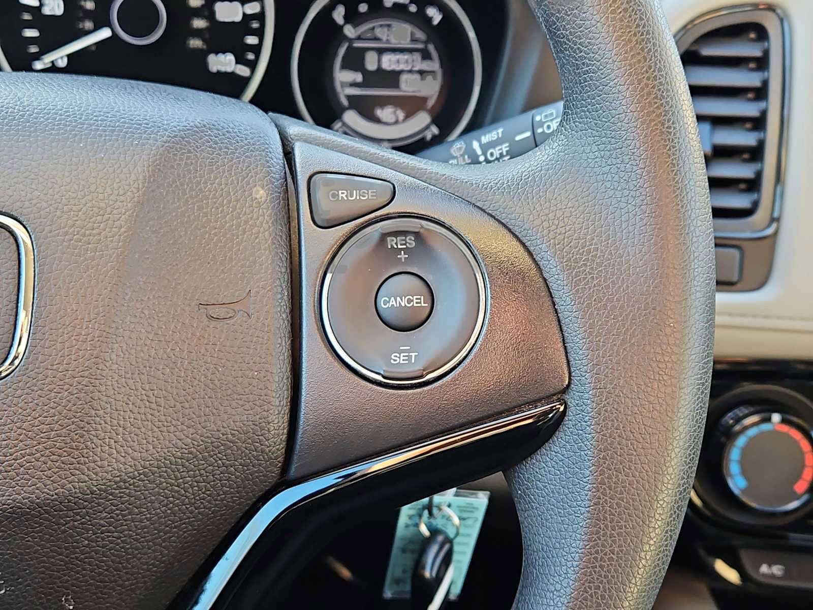 Certified 2020 Honda HR-V LX image 12