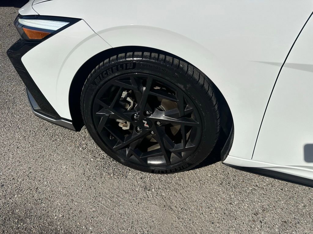 Used 2024 Hyundai Elantra N Line image 9