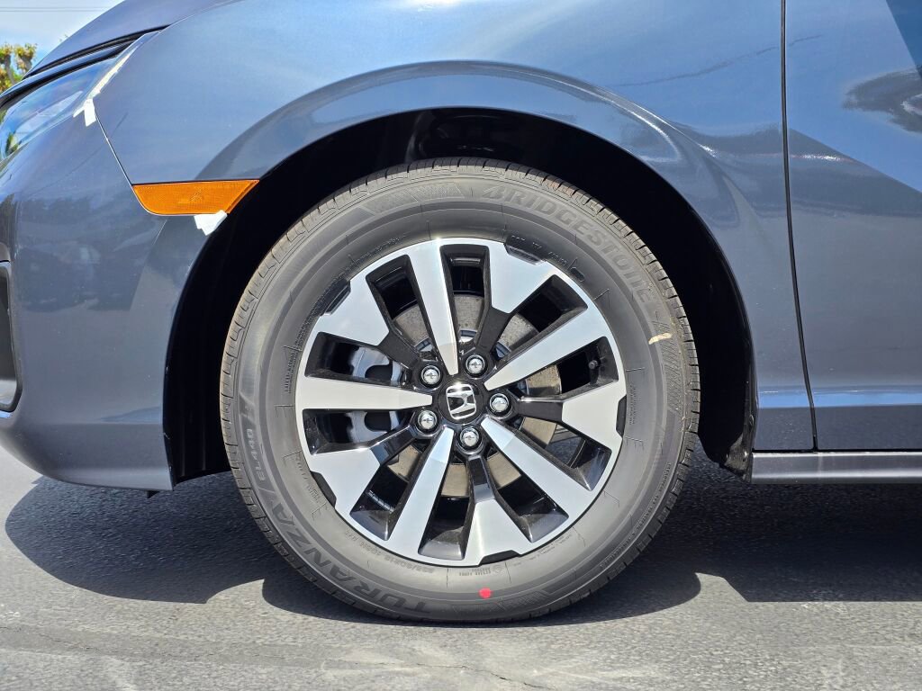 New 2026 Honda Odyssey EX-L image 9