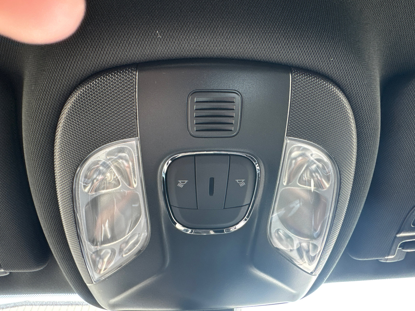 New 2026 Jeep Compass Latitude AWD/4WD image 24