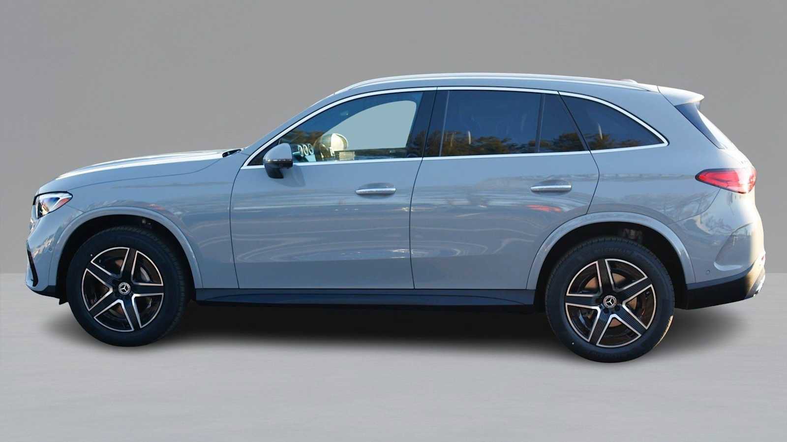 New 2026 Mercedes-Benz GLC 300 4MATIC image 8