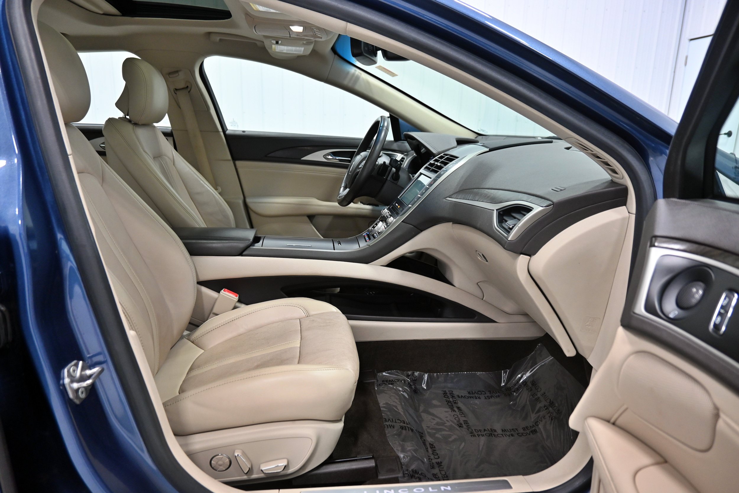 Used 2019 Lincoln MKZ Reserve AWD/4WD image 26