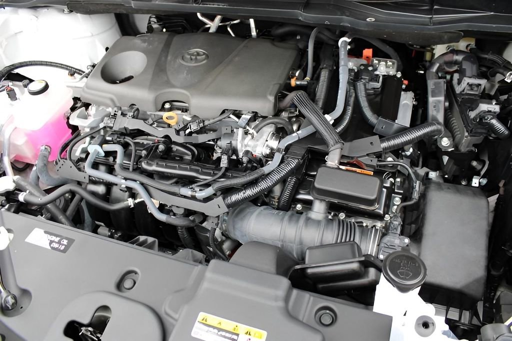 Certified 2024 Toyota Sienna Platinum image 25