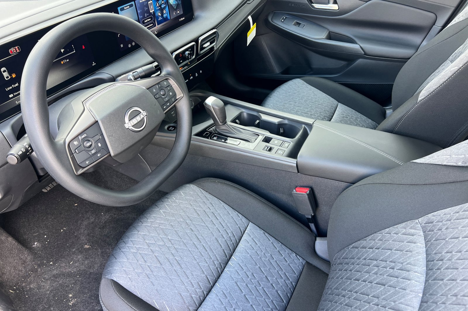 New 2027 Nissan Sentra SV w/ Floor Mat Package FWD image 7