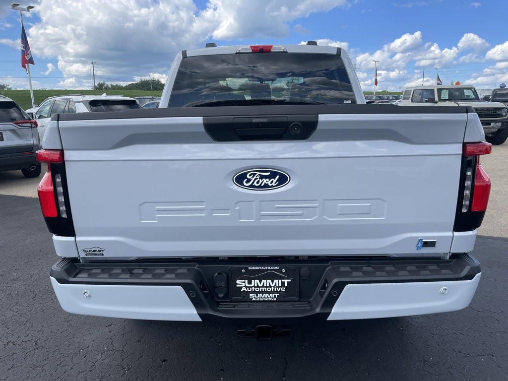 New 2025 Ford F150 Lightning Flash image 33