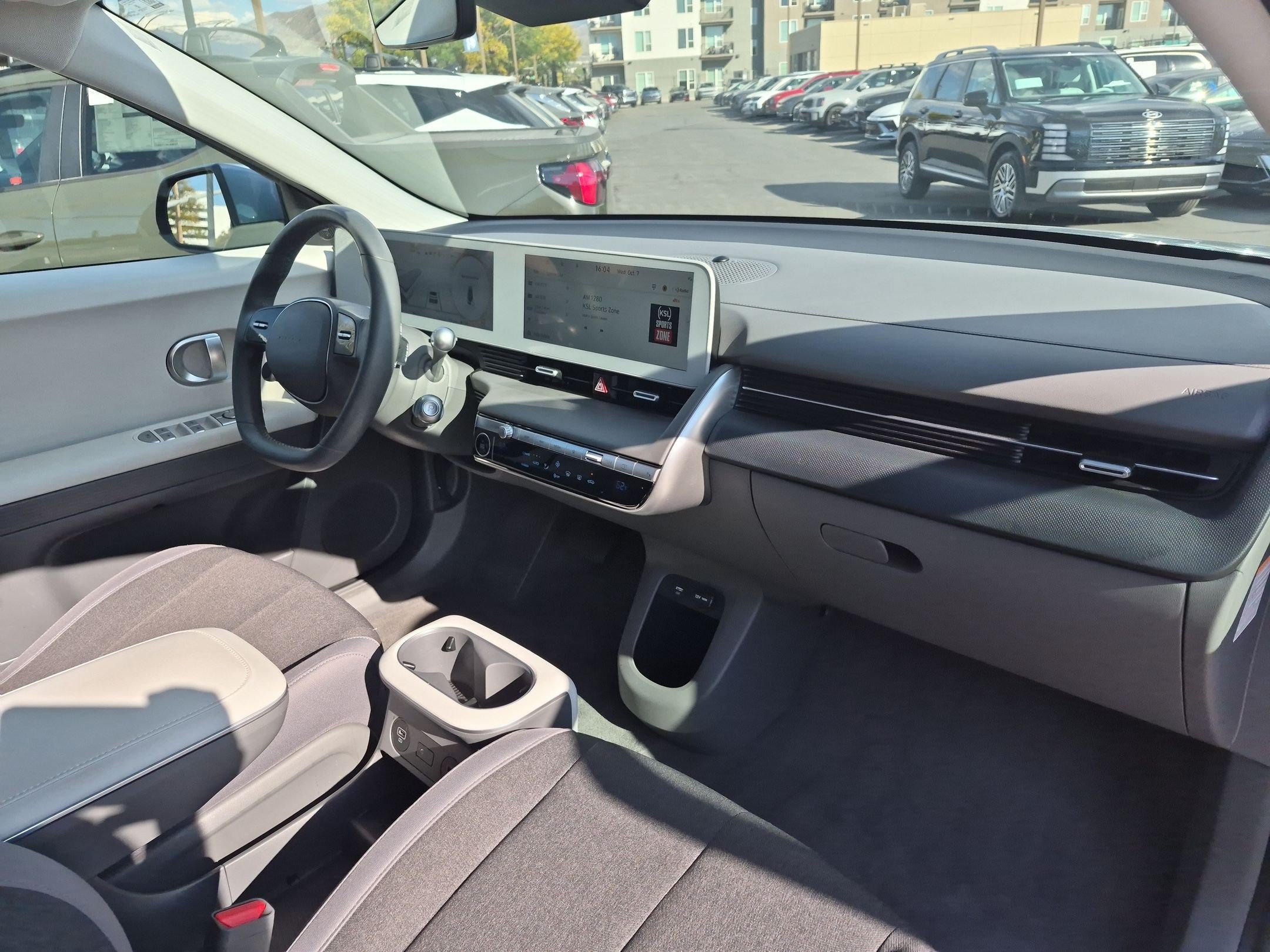 Certified 2024 Hyundai Ioniq 5 SEL RWD image 32