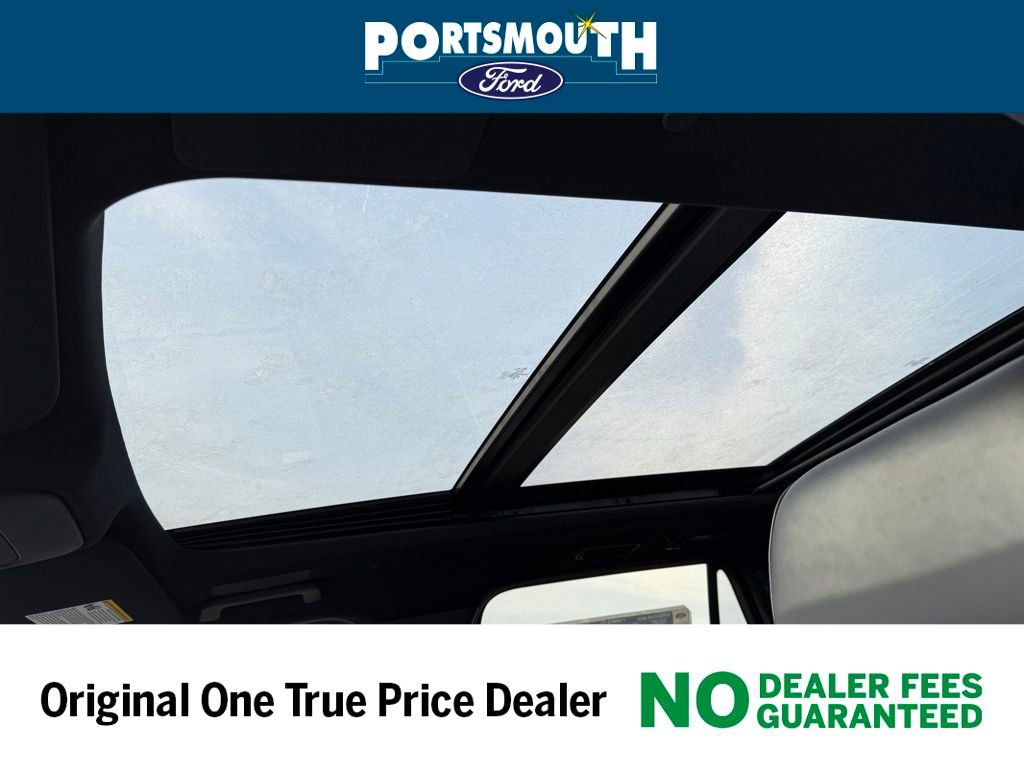 New 2025 Ford Expedition Max Platinum w/ Stealth Performance Package image 11