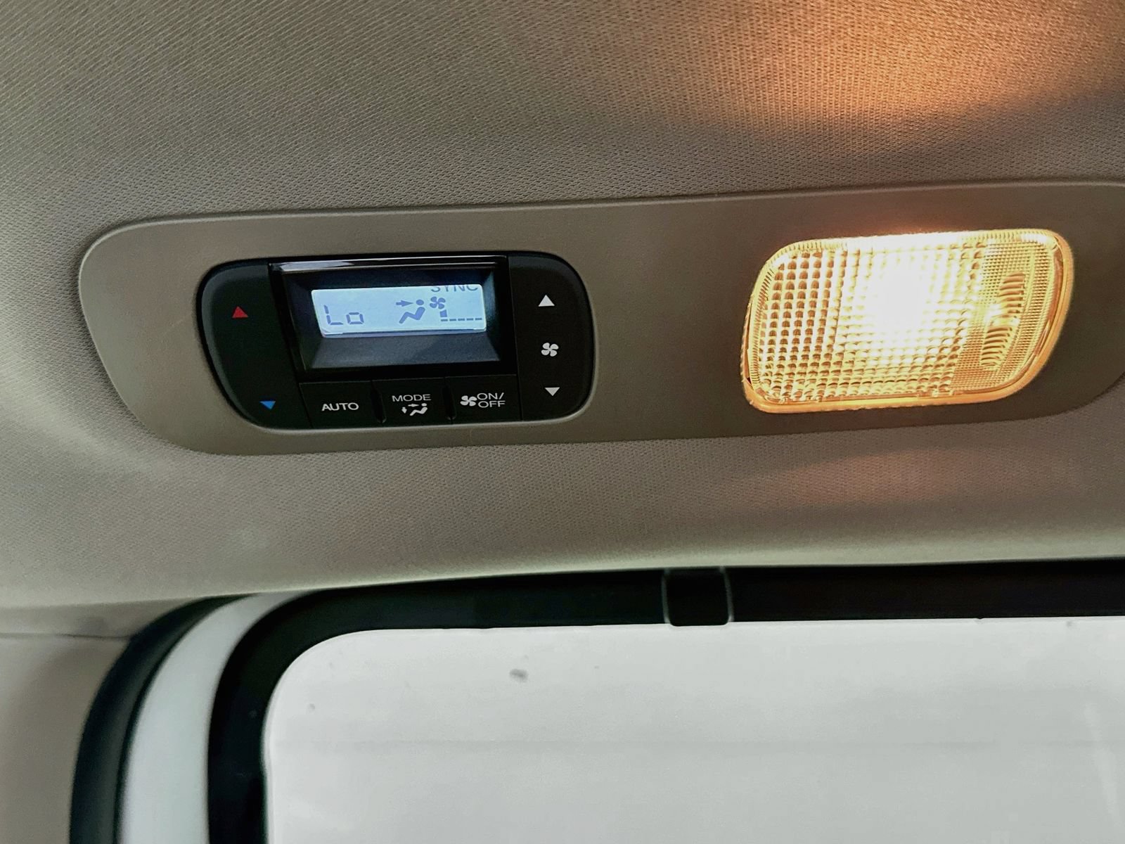 Used 2023 Honda Odyssey Touring image 27